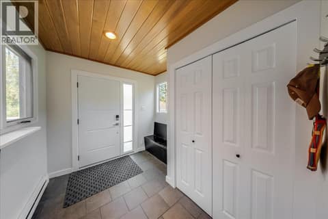Photo 10 of 2603 Maple Crescent, Rossland