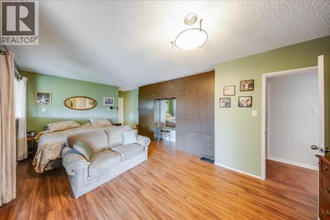 Photo 27 of 2603 Maple Crescent, Rossland