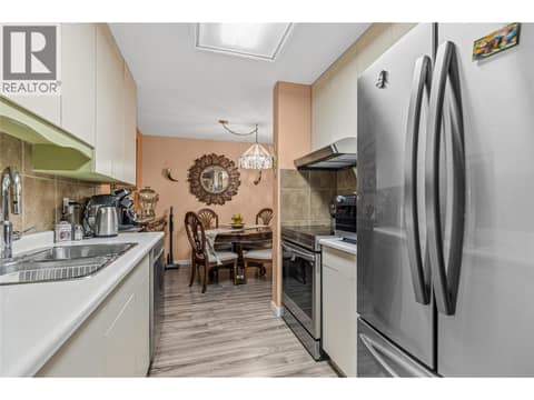 Photo 8 of 3609 30 Avenue Unit# 304, City of Vernon