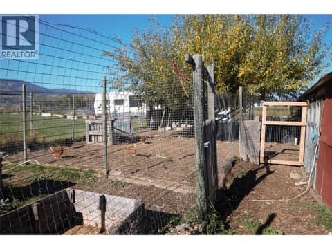 Photo 41 of 4923 RYEGRASS Road, Oliver Rural