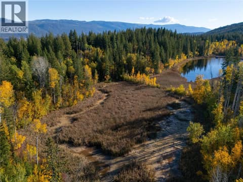 Photo 13 of 190 Twin Lakes Road, Enderby / Grindrod