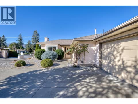 Photo 31 of 102 Forestbrook Place Unit# 101, Main North, Penticton
