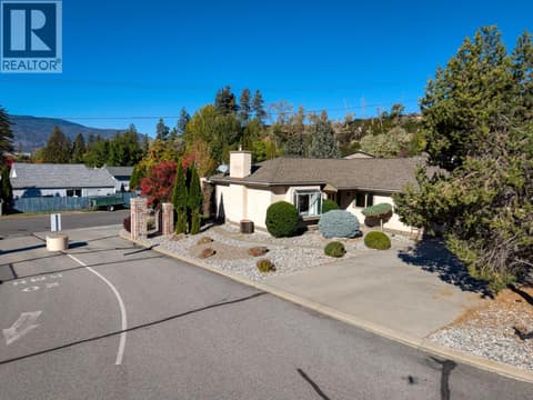 Photo 37 of 102 Forestbrook Place Unit# 101, Main North, Penticton