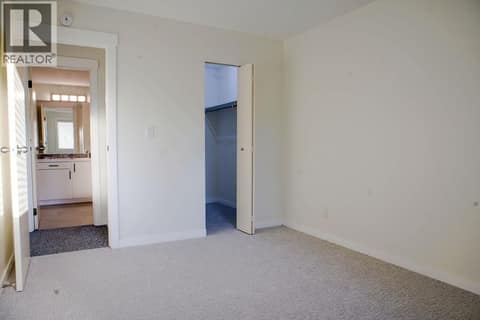 Photo 10 of 44 Whiteshield Crescent S Unit# 301, South Kamloops