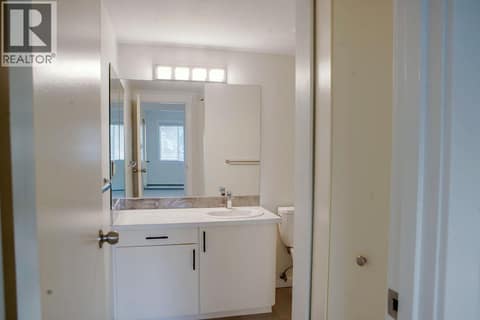 Photo 8 of 44 Whiteshield Crescent S Unit# 301, South Kamloops