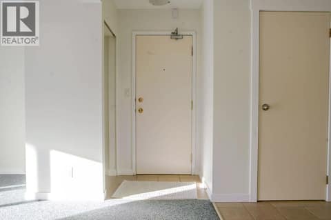 Photo 9 of 44 Whiteshield Crescent S Unit# 301, South Kamloops