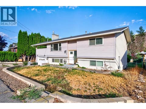 Photo 2 of 3575 WESTSYDE Road, Westsyde, Kamloops