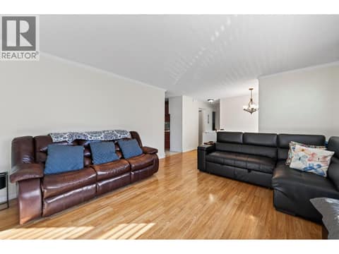Photo 7 of 3575 WESTSYDE Road, Westsyde, Kamloops
