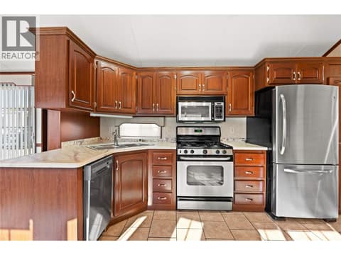 Photo 8 of 8000 Highland Road Unit# 82, Swan Lake West, Vernon