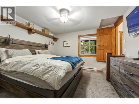 Photo 4 of 225 Falcon Avenue, Okanagan North, Vernon