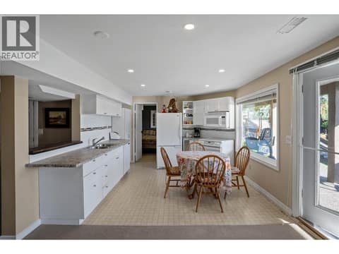 Lower level suite kitchen at 1988 Dewdney Road, McKinley Landing, Kelowna
