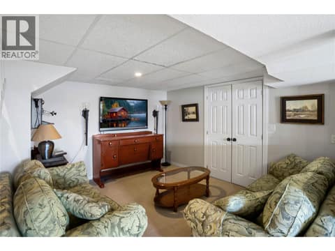 Lower level suite living space at 1988 Dewdney Road, McKinley Landing, Kelowna