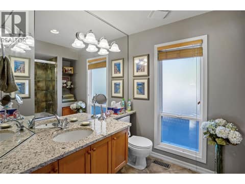 Upper level bathroom at 1988 Dewdney Road, McKinley Landing, Kelowna