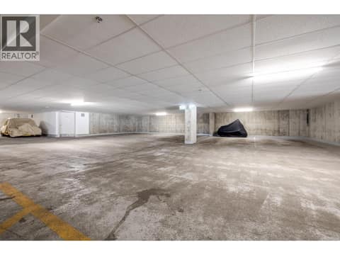 Visitor Parking at 1232 Ellis Street Unit# 1008, Kelowna North
