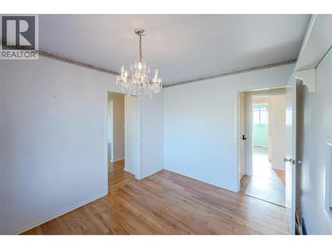 Photo 21 of 1574 Ridgedale Avenue, Columbia/Duncan, Penticton