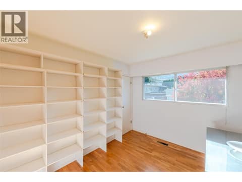 Photo 27 of 1574 Ridgedale Avenue, Columbia/Duncan, Penticton