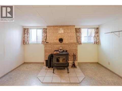 Photo 36 of 1574 Ridgedale Avenue, Columbia/Duncan, Penticton
