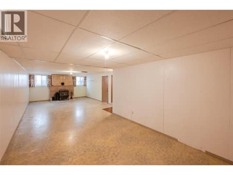 Photo 40 of 1574 Ridgedale Avenue, Columbia/Duncan, Penticton
