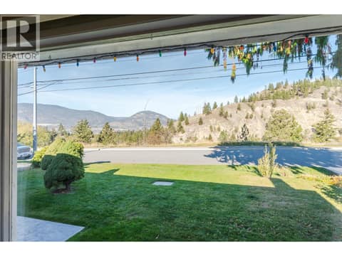 Photo 8 of 1574 Ridgedale Avenue, Columbia/Duncan, Penticton