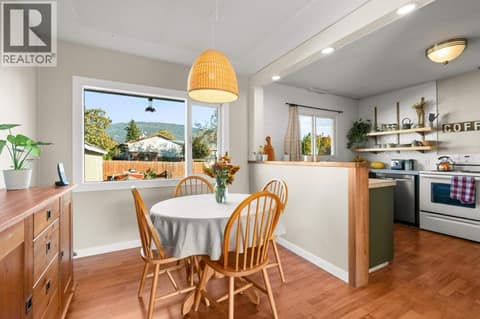 Photo 13 of 4311 25 Street, Harwood, Vernon