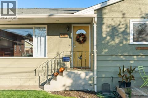 Photo 3 of 4311 25 Street, Harwood, Vernon