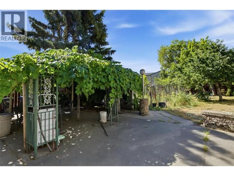 Photo 11 of 766 Coopland Crescent, Kelowna South