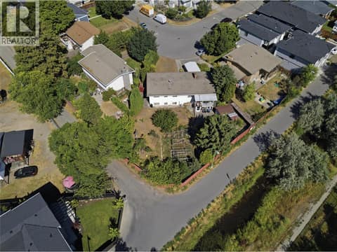 Photo 16 of 766 Coopland Crescent, Kelowna South