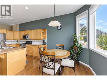 Nook with fantastic views! at 2280 Shannon Hills Drive, Shannon Lake, West Kelowna