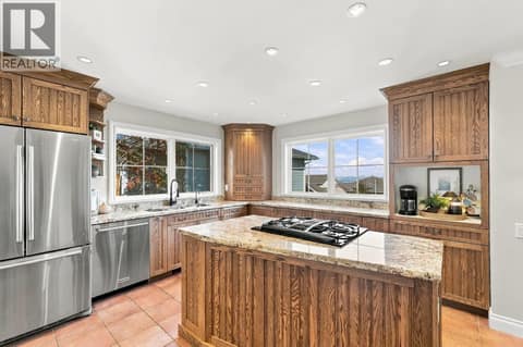 Photo 10 of 5047 Seon Crescent, Upper Mission, Kelowna