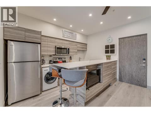 Photo 6 of 2555 Lakeshore Road Unit# 321, Okanagan Landing, Vernon