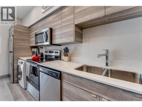 Photo 9 of 2555 Lakeshore Road Unit# 321, Okanagan Landing, Vernon