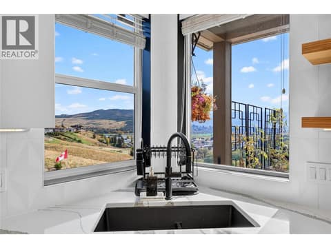 Photo 15 of 7079 Jasper Drive, Bella Vista, Vernon