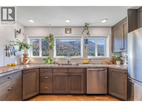 Photo 16 of 855 Fish Lake Road, Summerland Rural