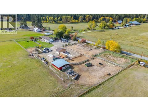 Photo 3 of 855 Fish Lake Road, Summerland Rural
