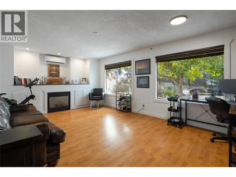 Carriage House at 152 Lindsay Road, Middleton Mountain Vernon