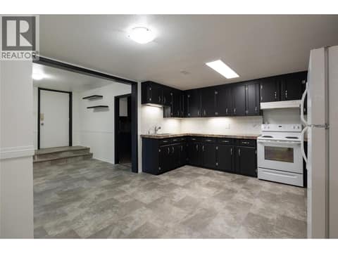 Main Home: In-law Suite at 152 Lindsay Road, Middleton Mountain Vernon
