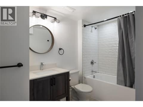 Main Home: In-law Suite at 152 Lindsay Road, Middleton Mountain Vernon