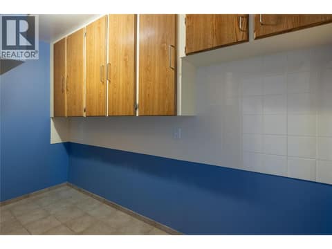 Main Home: In-law Suite at 152 Lindsay Road, Middleton Mountain Vernon