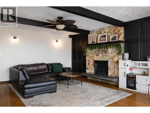 Main Home: Upper Level Fireplace and Living Room at 152 Lindsay Road, Middleton Mountain Vernon