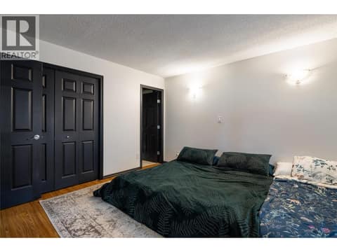 Main Home: Upper Level Primary Bedroom at 152 Lindsay Road, Middleton Mountain Vernon