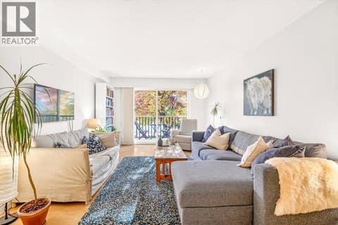 Photo 11 of 30 RIDGEMONT Avenue Unit# 204, Fernie