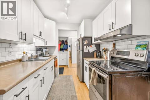 Photo 5 of 30 RIDGEMONT Avenue Unit# 204, Fernie
