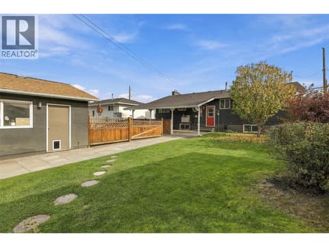 Photo 19 of 1239 10th Street, North Kamloops