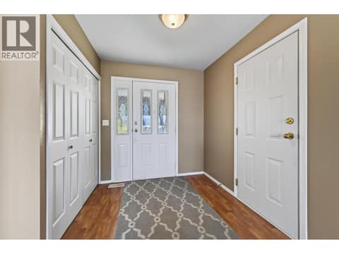 Photo 5 of 2022 Pacific Way Unit# 108, Aberdeen, Kamloops