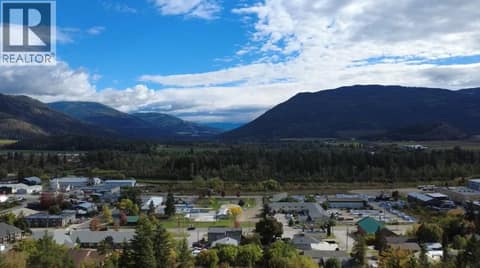 Photo 8 of 402 Princess Street, Enderby / Grindrod