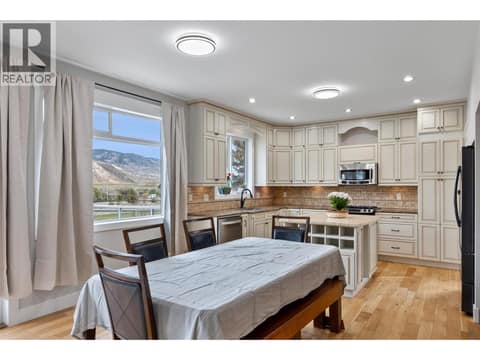Photo 11 of 7328 RAMBLER Place, Dallas, Kamloops