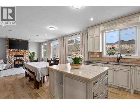 Photo 16 of 7328 RAMBLER Place, Dallas, Kamloops