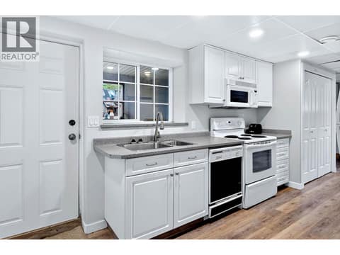 Photo 2 of 2710 Westsyde Road, Westsyde, Kamloops