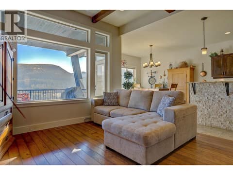 Photo 8 of 7148 Tabor Drive, Foothills, Vernon