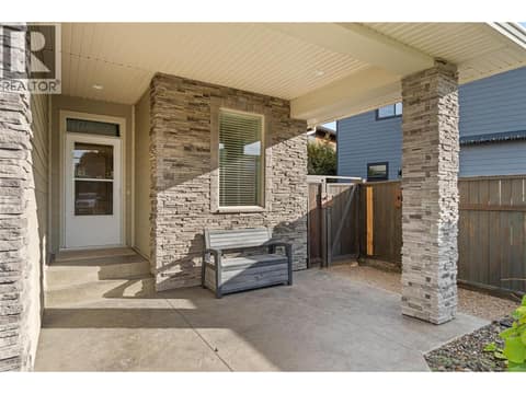 Photo 4 of 710 Hayward Place, Westsyde, Kamloops